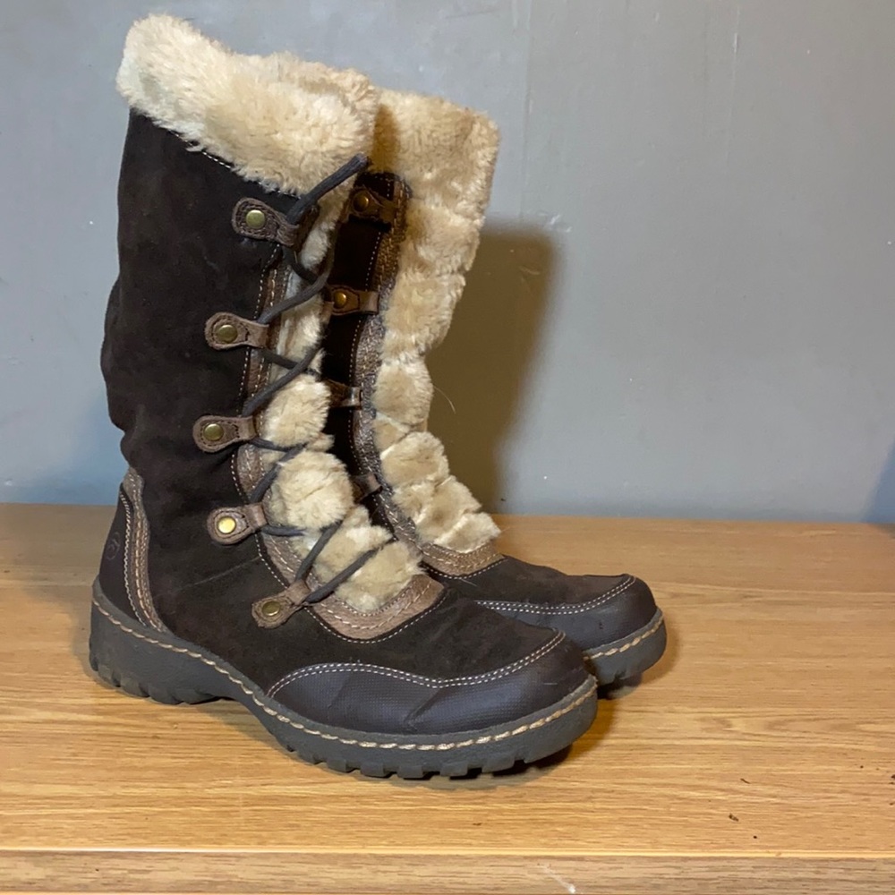 BearTraps brown suede winter boots